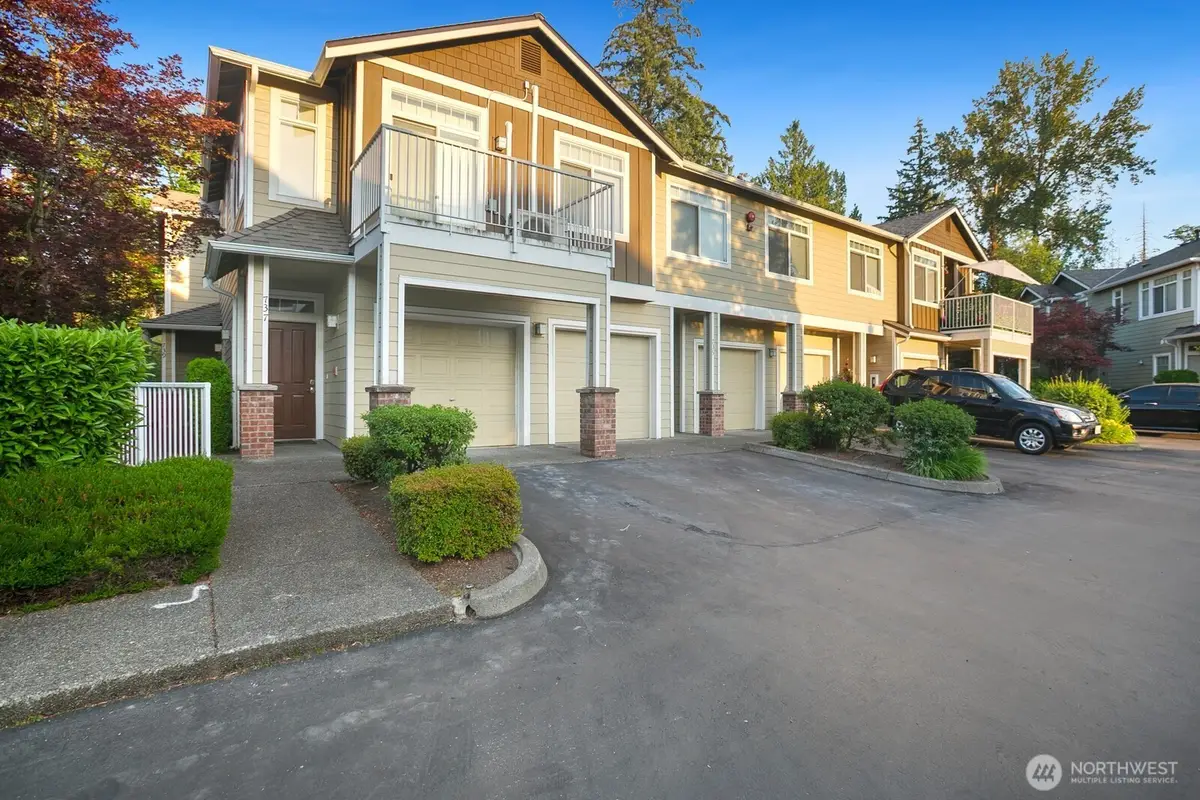 739 241st Lane Se #N1, Sammamish, WA 98074 - #1