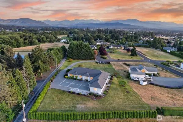 31 E Bedinger Road, Sequim, WA 98382