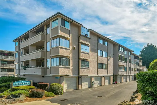 1113 5th Avenue S #208, Edmonds, WA 98020