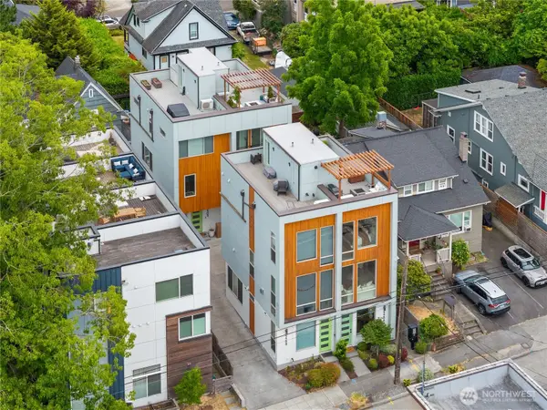 2228 10th Ave E, Seattle, WA 98102
