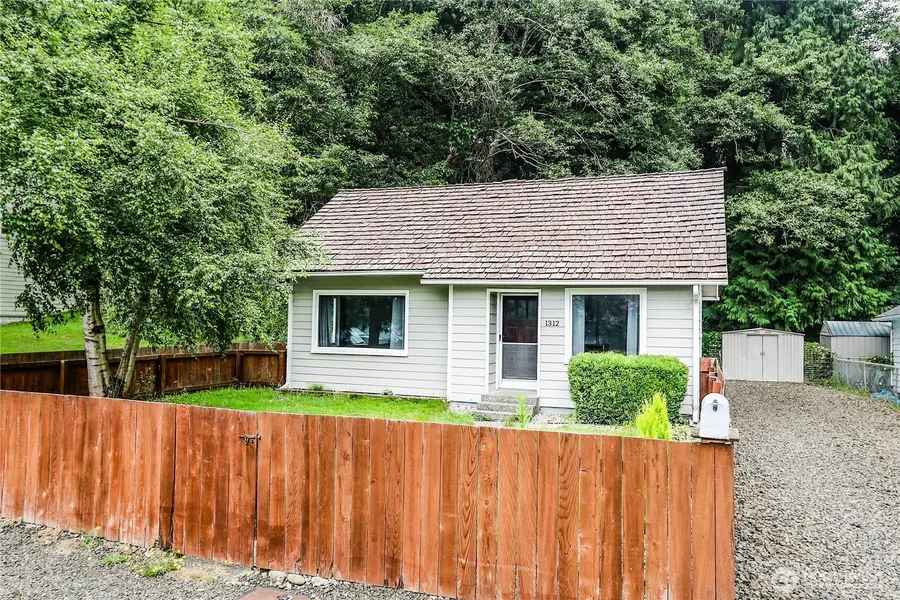 1312 E Summit Street, Aberdeen, WA 98520 - #3