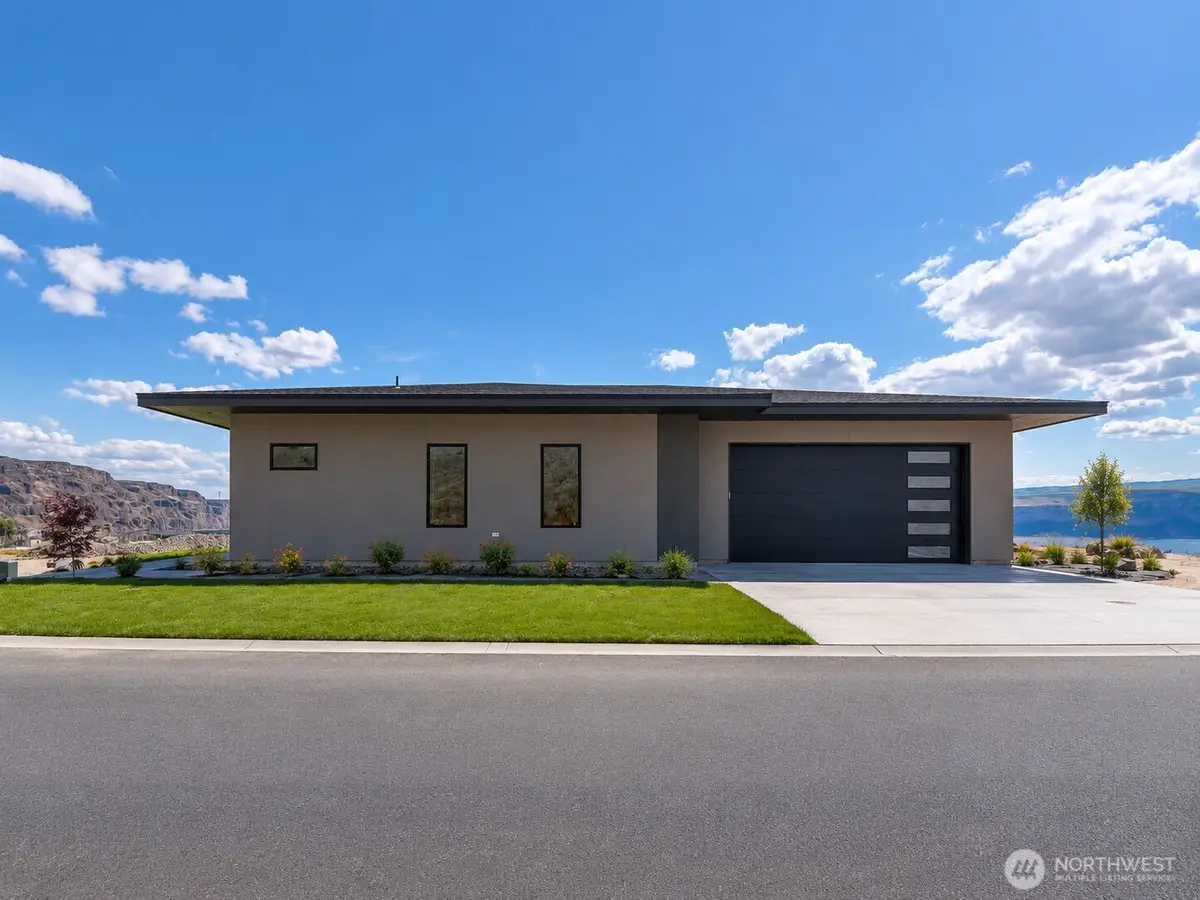 9604 Ridgeview Drive Nw, Quincy, WA 98848 - #1