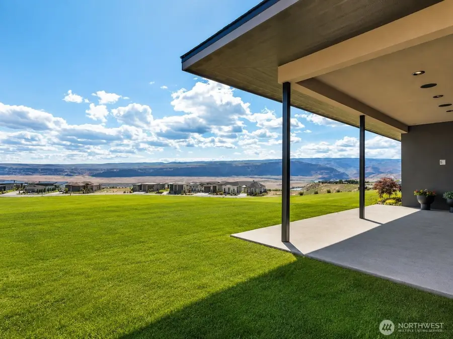 9604 Ridgeview Drive Nw, Quincy, WA 98848 - #3