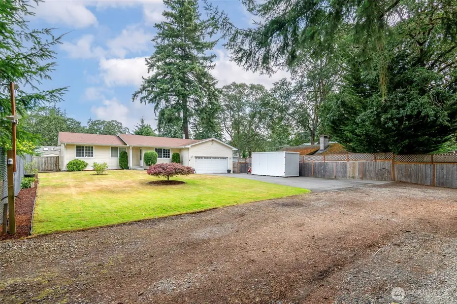 8409 Moreland Avenue Sw, Lakewood, WA 98498 - #3
