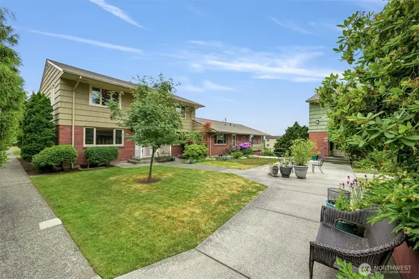 901 N Forest Street #127, Bellingham, WA 98225
