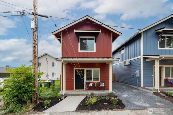 212 Carolina St, Bellingham, WA 98225