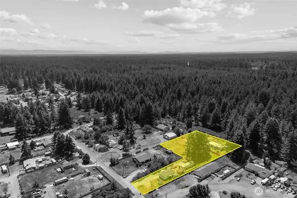 20106 2nd Avenue E, Spanaway, WA 98387