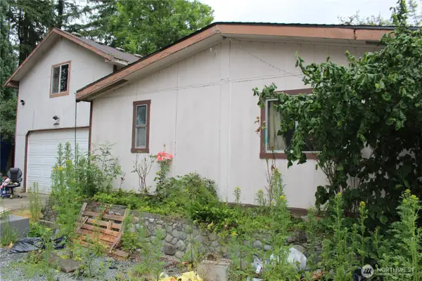 19830 SE 353rd Street, Auburn, WA 98092