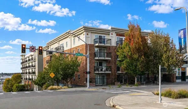 1001 N State Street #401, Bellingham, WA 98225