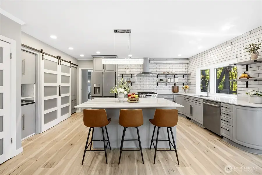 3204 142nd Place Ne, Bellevue, WA 98007 - #3