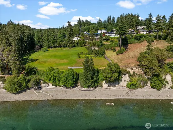 0 Lot 4, Warren Beach Drive #4, Gig Harbor, WA 98335