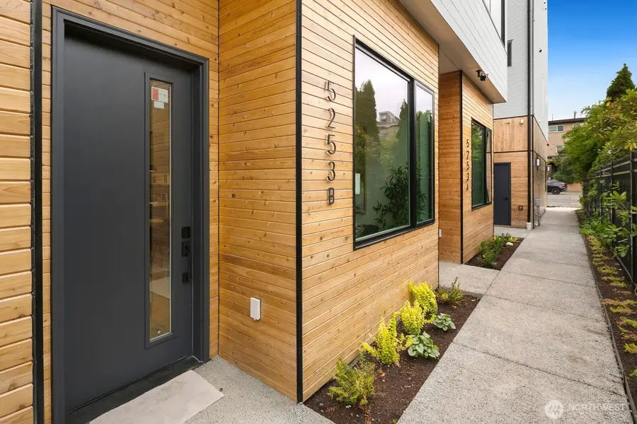 5253 California Avenue Sw, Seattle, WA 98136 - #2