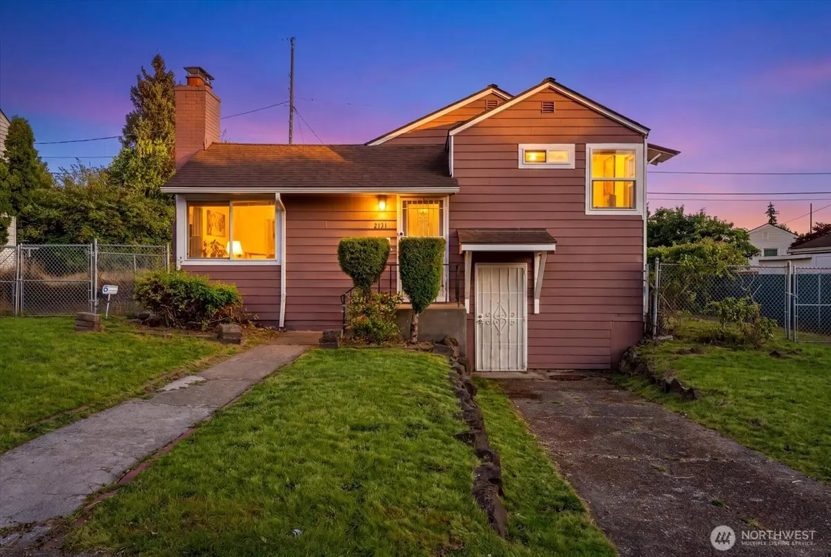 2131 S Bennett Street, Seattle, WA 98108 - #1
