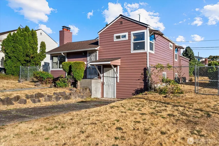 2131 S Bennett Street, Seattle, WA 98108 - #3