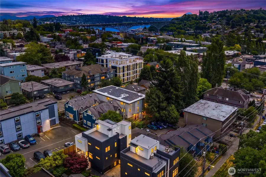 3636 Greenwood Avenue N #A, Seattle, WA 98103 - #2
