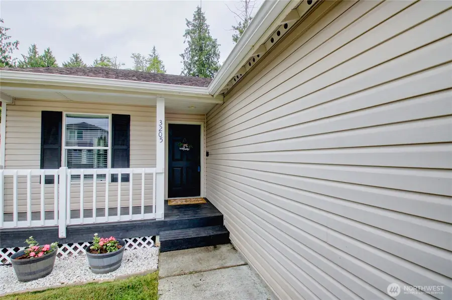 3205 Arbor Street, Mount Vernon, WA 98273 - #2