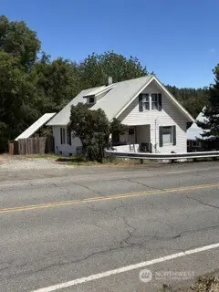 407 S 1st Street, Roslyn, WA 98941