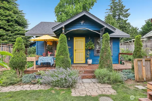 1019 W 37th Street, Vancouver, WA 98660