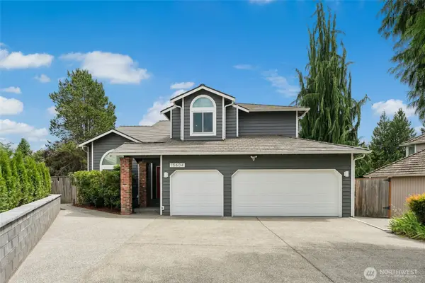 15604 111th Avenue Ne, Bothell, WA 98011