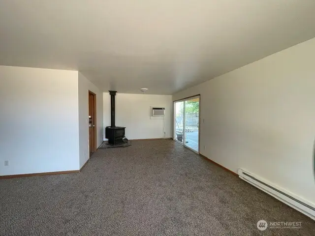 511 Castle Dr Street, Moses Lake, WA 98837 - #3