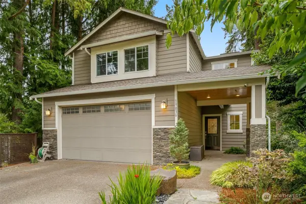 19036 18th Avenue Ne, Shoreline, WA 98155