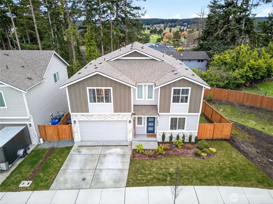 2210 SW Putnam Drive, Oak Harbor, WA 98277 - #2