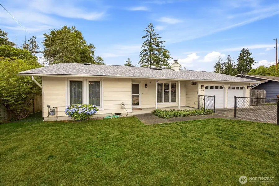9525 E E Street, Tacoma, WA 98445 - #3