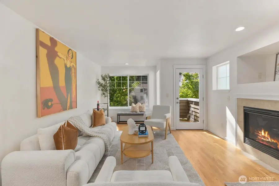 13810 Greenwood Avenue N #D, Seattle, WA 98133 - #2