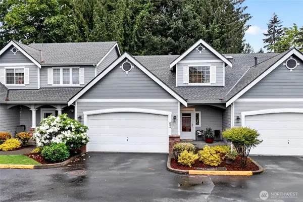 16614 SE 256th Street #E2, Covington, WA 98042