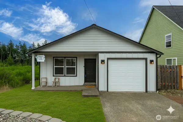 521 W B St, Shelton, WA 98584