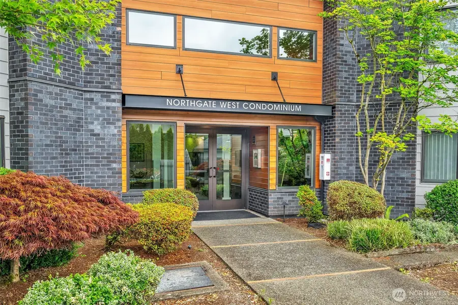 11300 1st Avenue Ne #115, Seattle, WA 98125 - #2