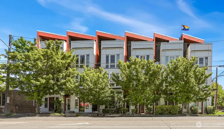 6704 15th Avenue Nw, Seattle, WA 98117 - #2