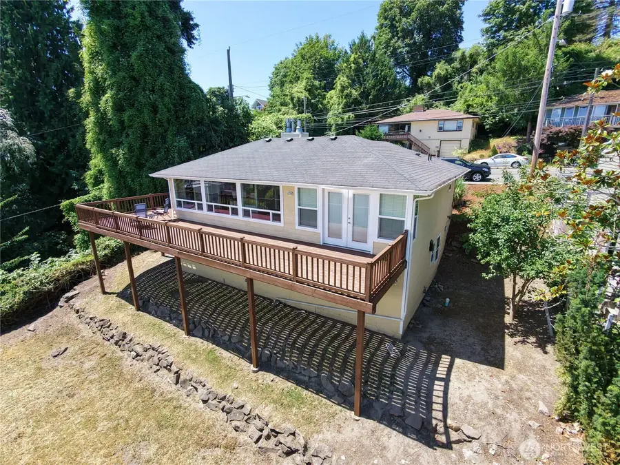 722 S 31st Avenue, Seattle, WA 98144 - #3