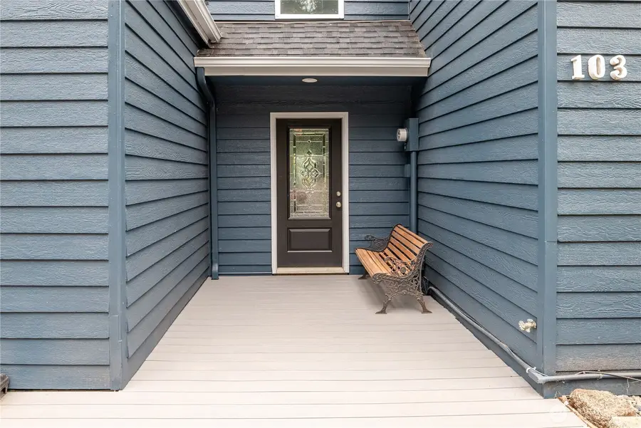 103 Carrolls Avenue, Carrolls, WA 98609 - #2