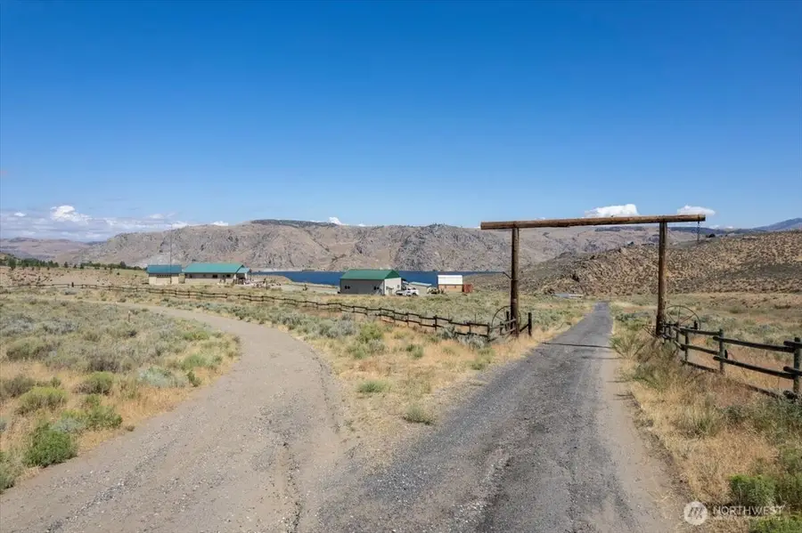 44495 Sr 174 N, Grand Coulee, WA 99133 - #2