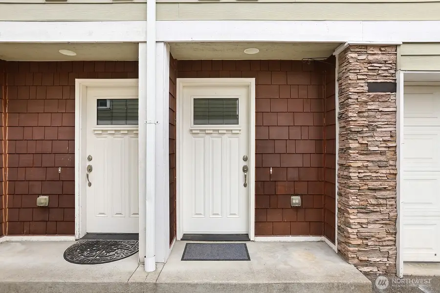 17520 12th Avenue Ne #B, Shoreline, WA 98155 - #2