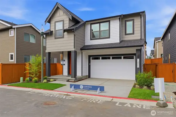 12502 SE 256th Place #10, Kent, WA 98030