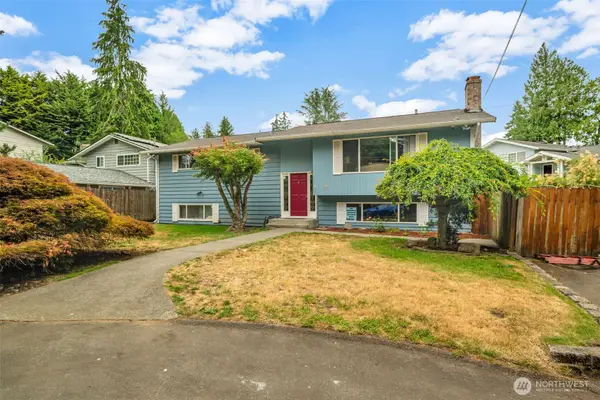 302 N 188th Street, Shoreline, WA 98133