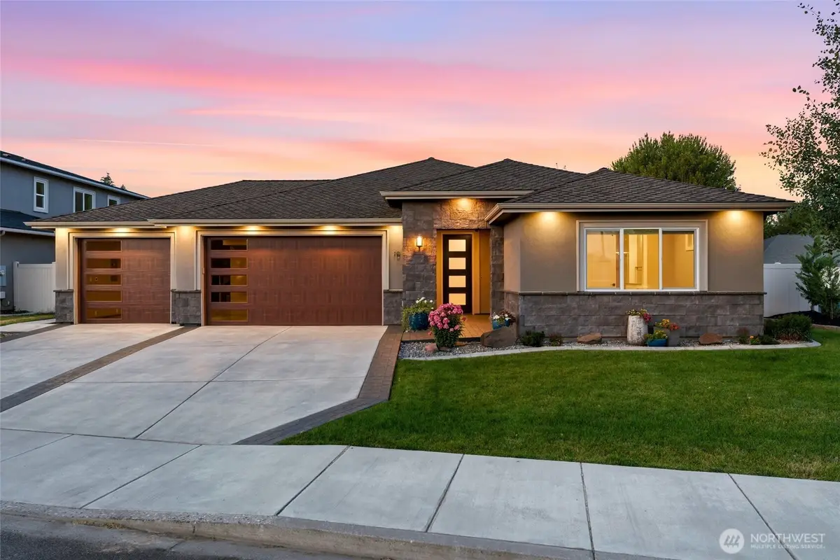 10 NE Alpine Drive, College Place, WA 99324 - #1
