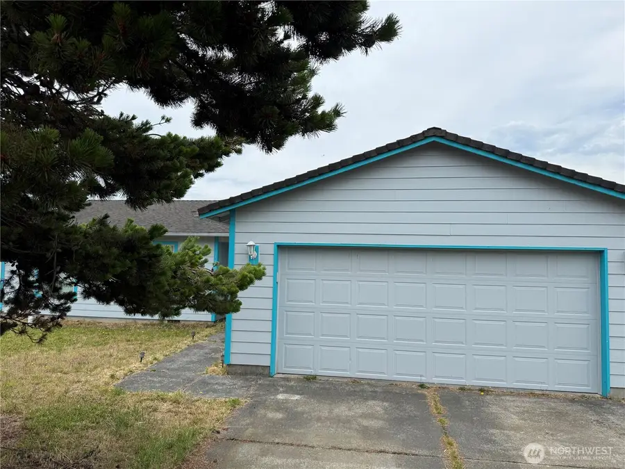 32305 I Street, Ocean Park, WA 98640 - #3