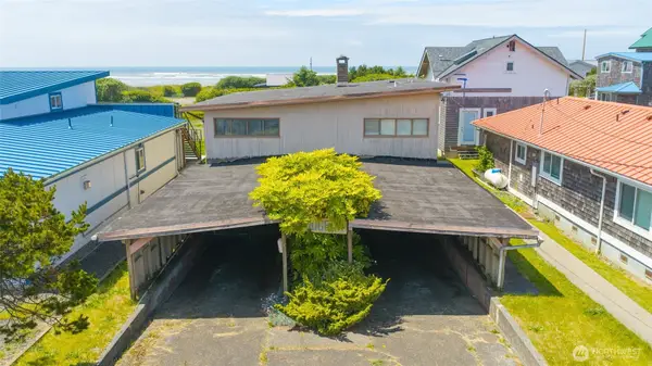 30 Second Street S, Pacific Beach, WA 98571