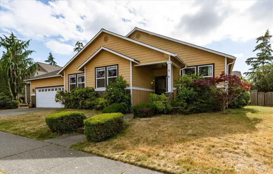 2749 SW Fairway Point Drive, Oak Harbor, WA 98277 - #2