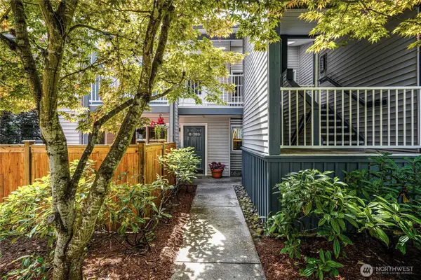 12680 NE 10th Place #B103, Bellevue, WA 98005