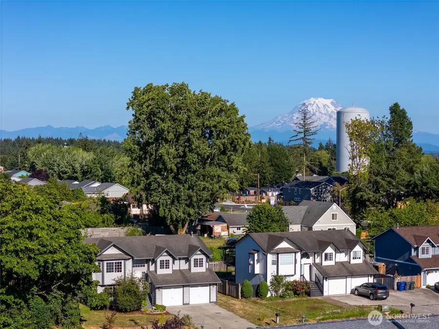 12705 6th Avenue E, Tacoma, WA 98445 - #2