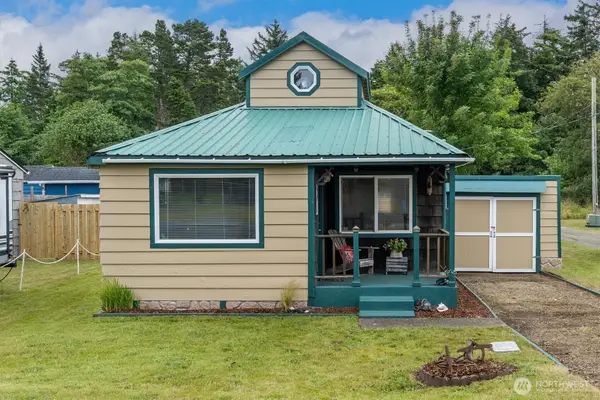 26202 R Street, Ocean Park, WA 98640