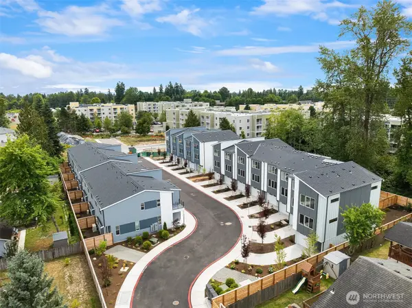 1518 Hollow Dale Place #C, Everett, WA 98204