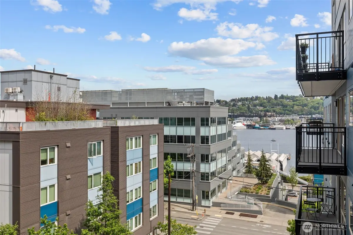701 Galer Street #505, Seattle, WA 98109 - #1