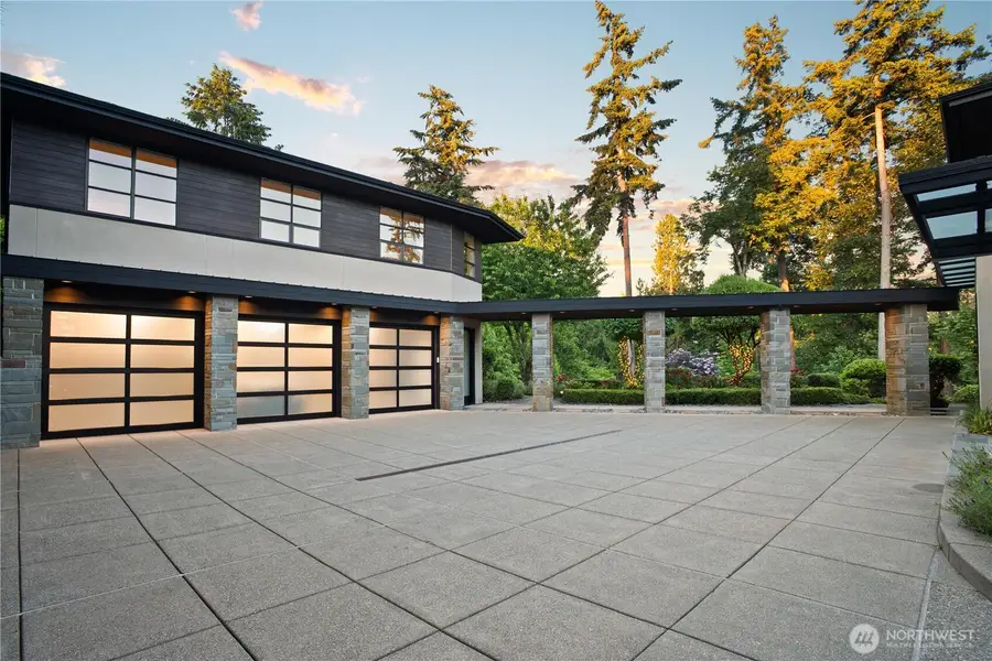 9632 Lake Washington Boulevard Ne, Bellevue, WA 98004 - #2
