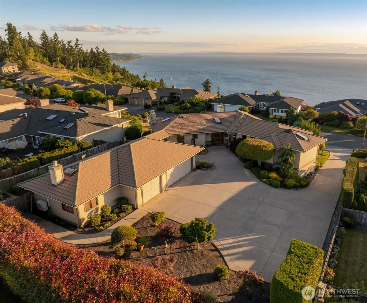 13705 68th Avenue W, Edmonds, WA 98026 - #1