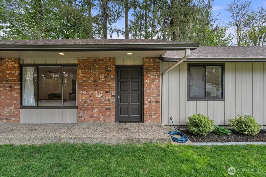 708 NE Eaton Court, Castle Rock, WA 98611 - #2
